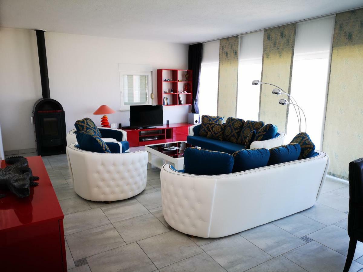 Luxury Apartment Prestige Villa Bellevue Vis Buitenkant foto